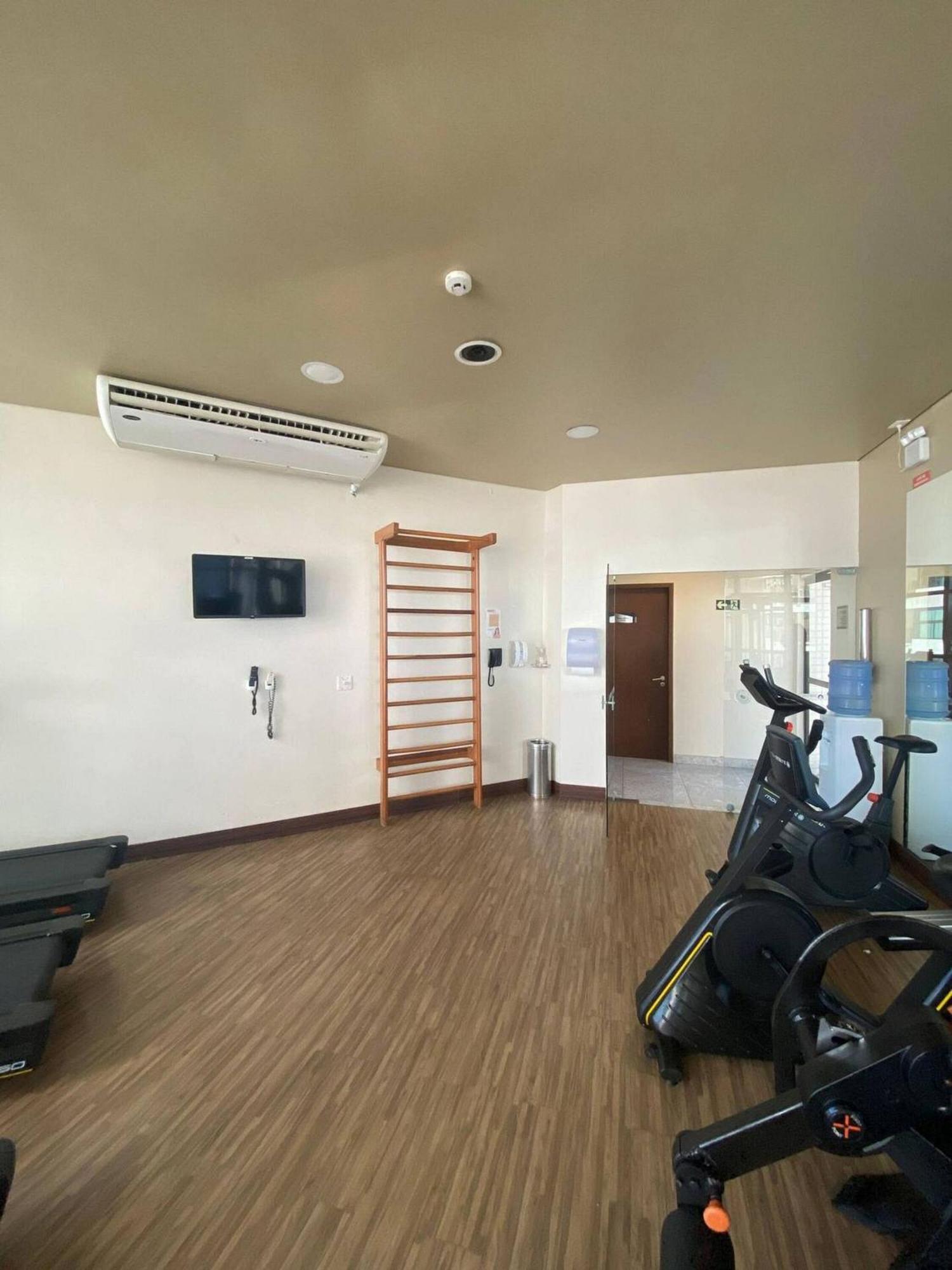 Flat Beira Mar Academia Piscina Boa Viagem Recife - Com Cafe Da Manha Opcional Apartamento Exterior foto